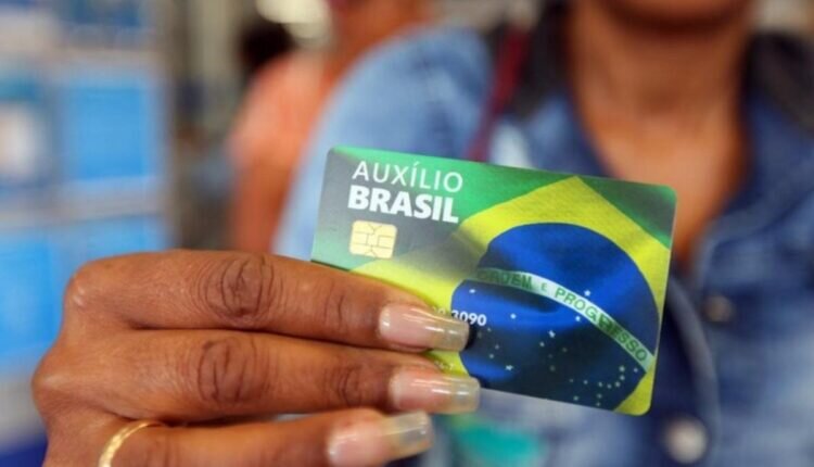 Antecipação do Auxílio Brasil de novembro: vai acontecer ou não?