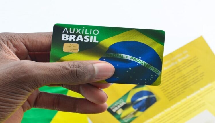 Auxílio Brasil: Veja mais informações sobre o consignado da Caixa