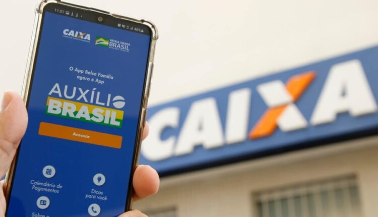 Sistema das lotéricas fica fora do ar em dia de pagamento do Auxílio Brasil