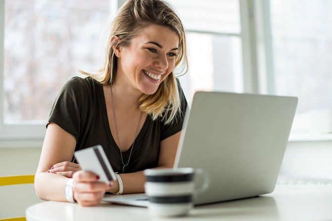 Cartão de crédito sem anuidade; Conheça as possibilidades!