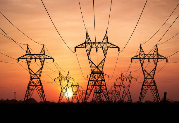 Energia elétrica deve subir 5,6% no próximo ano