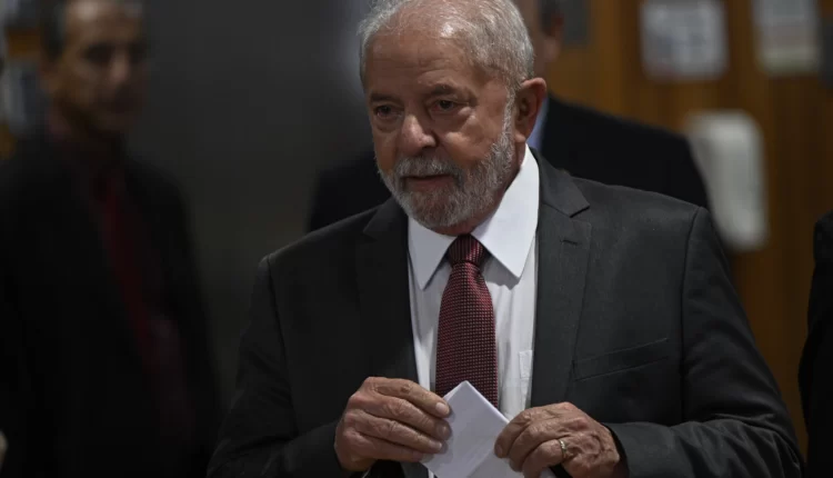 Governo de transição pretende investigar abuso de poder no Auxílio Brasil