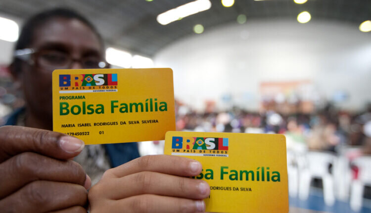 Bolsa Família: EXCELENTE notícia para os beneficiários!
