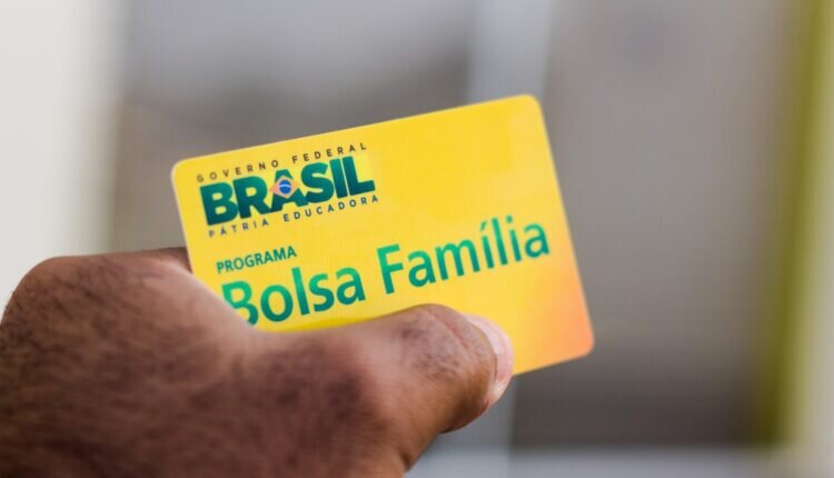 Bolsa Família: Veja quem recebe R$ 600 nesta segunda