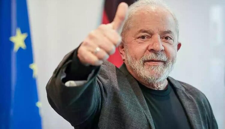 Lula quer PRESENTEAR em maio quem recebe até R$ 2.640; saiba como