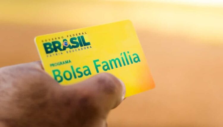 Bolsa Família: veja o grupo de beneficiários que recebe hoje (16)