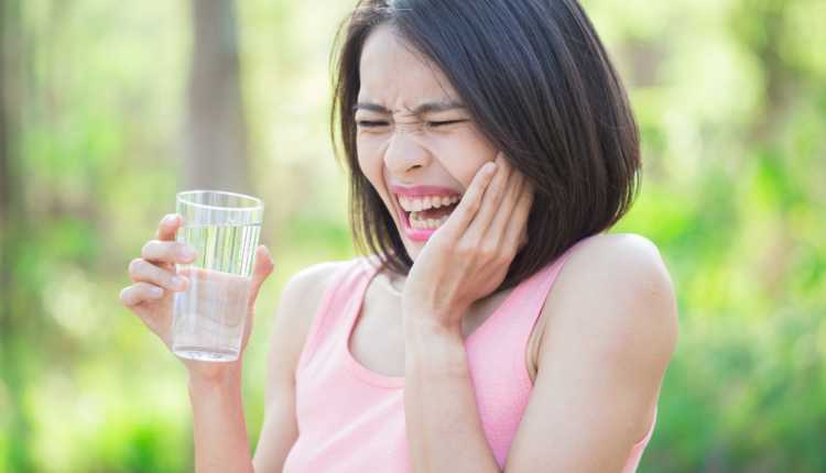 dicas para evitar a sensibilidade nos dentes