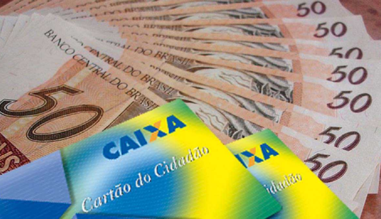 Brasileiros podem receber um salário do Governo; veja se você está na lista