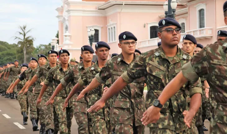 Exército lança concurso público para oficiais de nível superior - Concursos