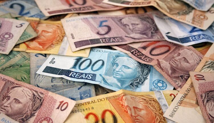 Imposto de Renda: declarações fraudulentas dão prejuízo de R$ 62 milhões aos cofres públicos