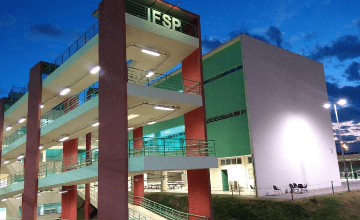 Concurso IFSP: inscrições prorrogadas; 55 vagas para professores com salários até 5,8 mil