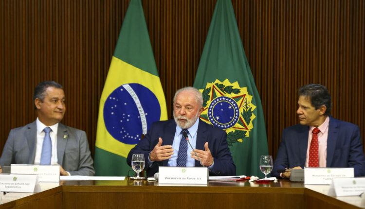 Lula prepara pacote de projetos para a classe média. Veja lista completa