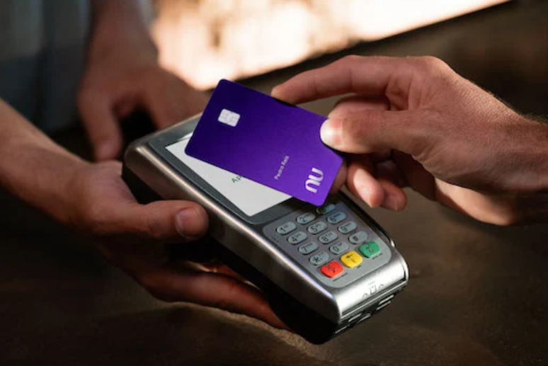 Saiba como resgatar o cashback do cartão Nubank Ultravioleta