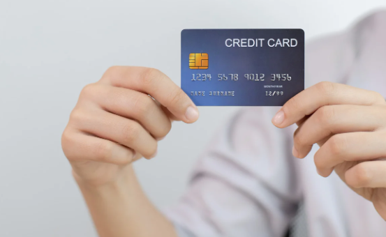 Saiba o que analisar para escolher o seu cartão de crédito