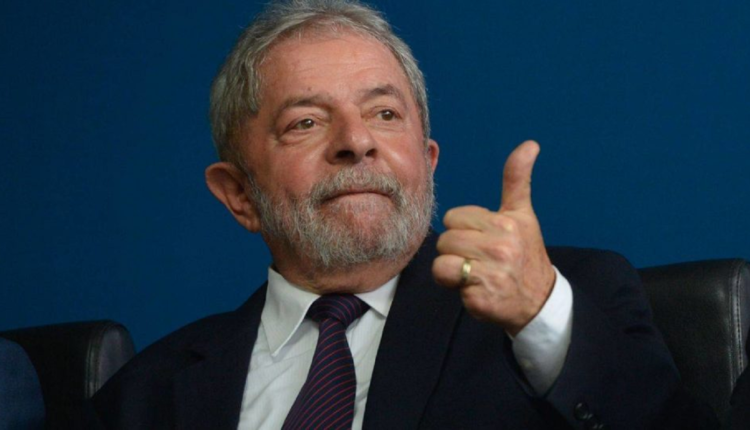 A nova mudança para quem tem carteira assinada choca e assusta brasileiros