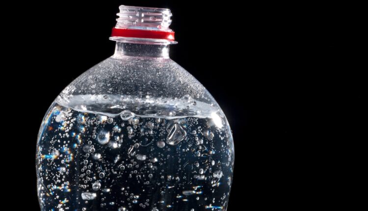 5 usos da água com gás que nunca te contaram