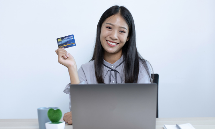 Dicas para analisar o custo-benefício do cashback para escolher o seu cartão de crédito sem anuidade
