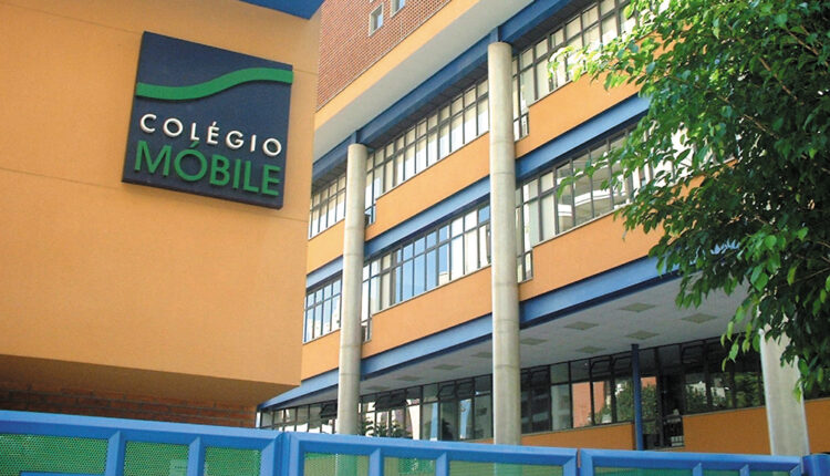 Escola Móbile ABRE CARGOS de forma híbrida