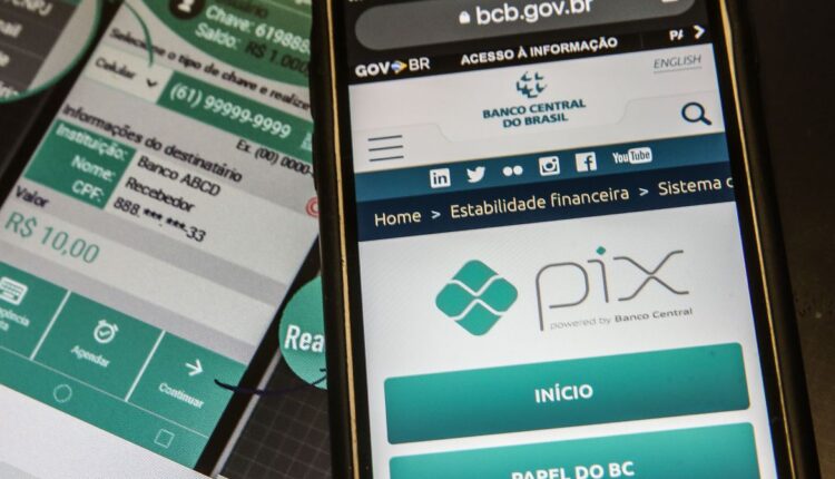 PIX impulsiona Brasil em ranking mundial de pagamentos instantâneos