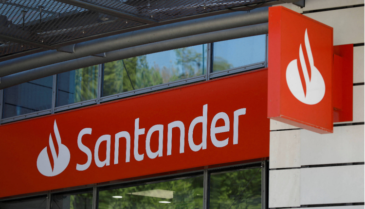 Quer acumular milhas de viagens? Confira as vantagens do cartão Santander AAdvantage 