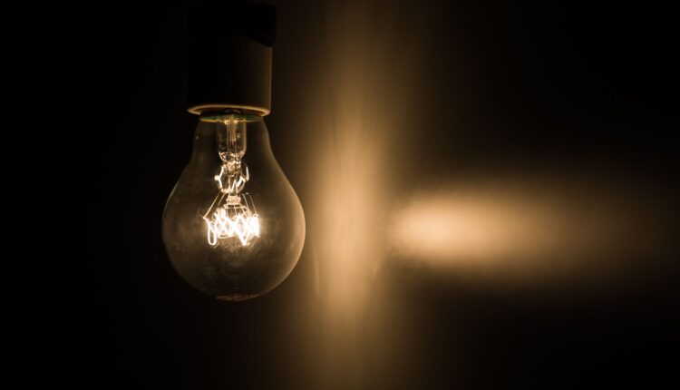 Tarifa Social de Energia: Como ter desconto na conta de luz?
