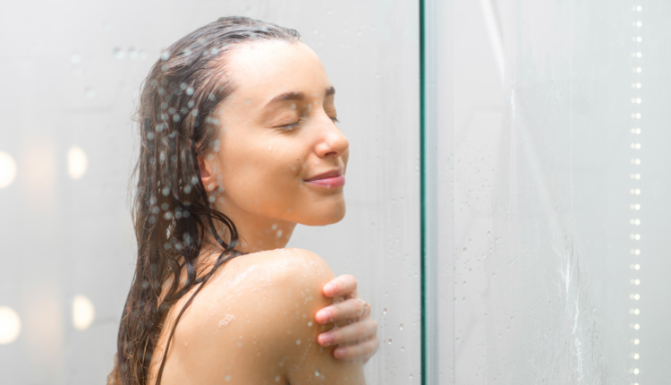 5 motivos para tomar banho gelado