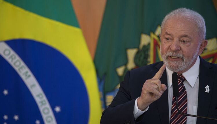 Banco Central 'tem autonomia, mas não é intocável', diz Lula