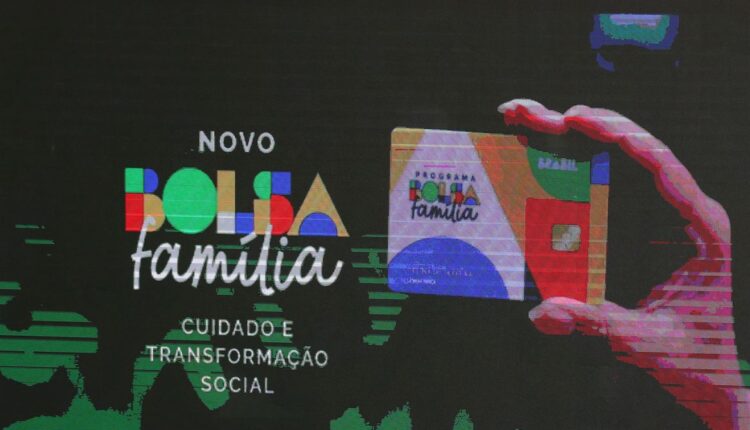 EXCELENTE NOTÍCIA para os brasileiros que fazem parte do Bolsa Família acaba de sair hoje (01/05)