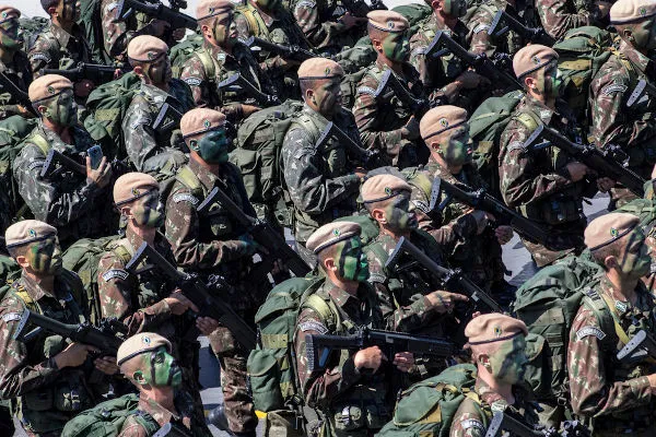 Concurso Exército Brasileiro Edital Aberto Com 35 Vagas Para Nível Superior 