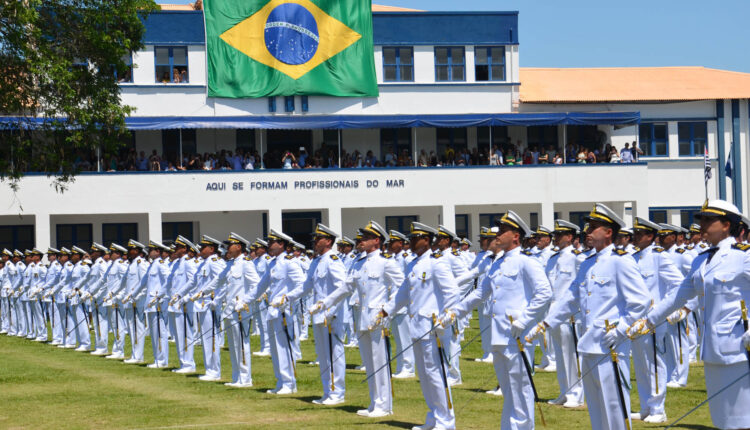 Concurso Marinha do Brasil: novo edital oferece vagas para o quadro técnico.