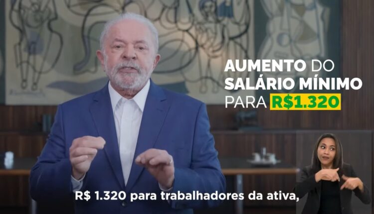 Lula anuncia aumento do salário para R$ 1.320 a partir de hoje