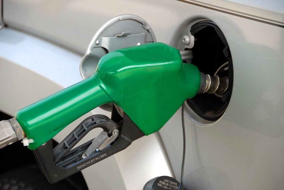 Petrobras reduz novamente o preço da gasolina para as distribuidoras do país