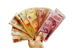VITÓRIA: Pagamento Surpresa de R$3 mil da CAIXA alegra brasileiros neste fim de semana