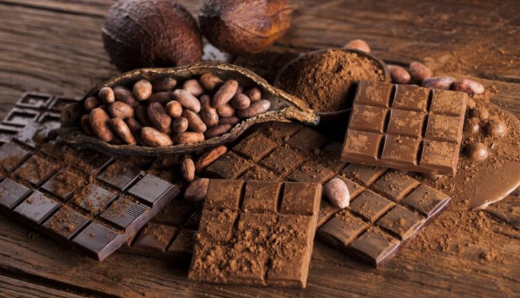 Notícia sobre o FECHAMENTO de GRANDE FÁBRICA de chocolates rival da Nestlé pega brasileiros de surpresa