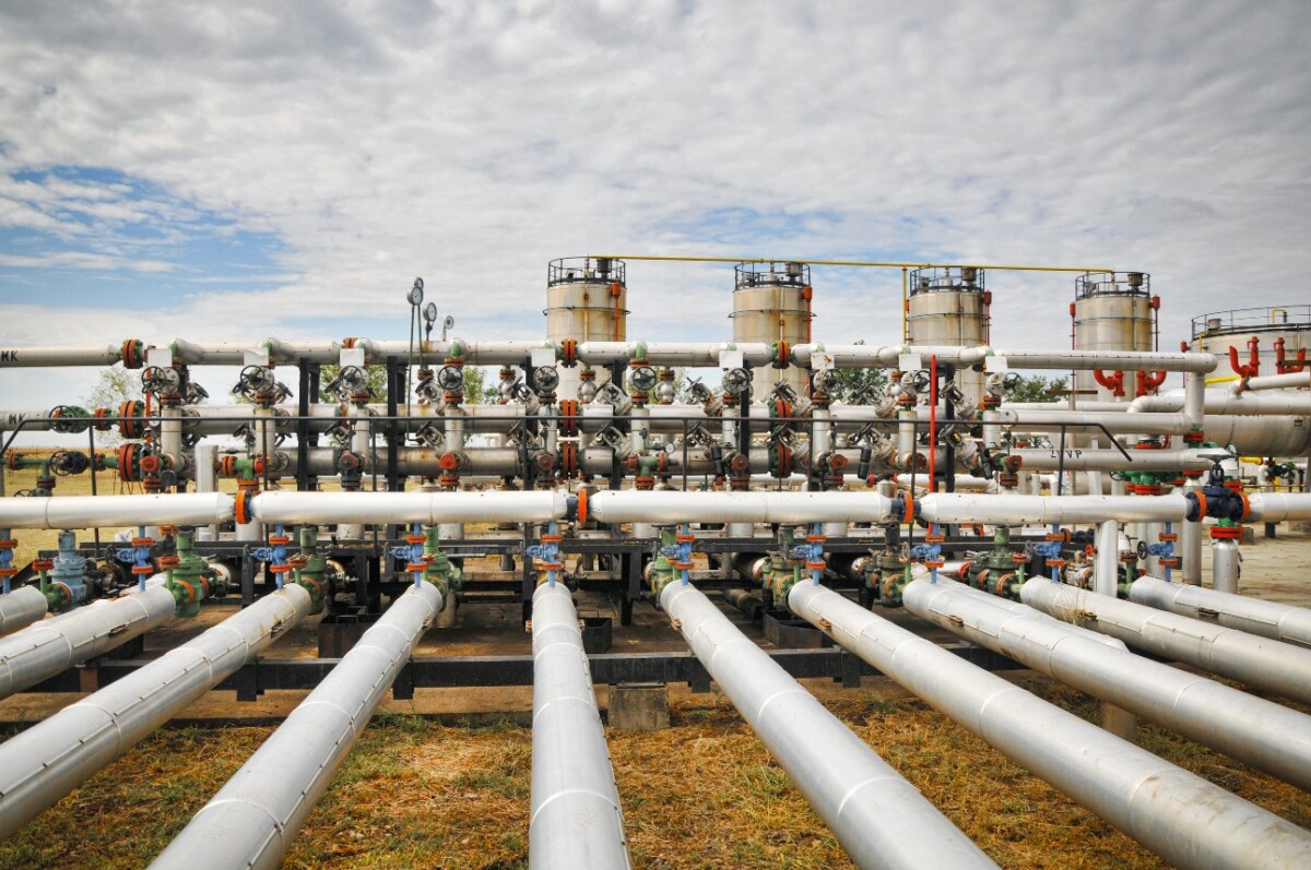 Ministro de Minas e Energia defende a redução no preço do gás natural comercializado para as indústrias do país