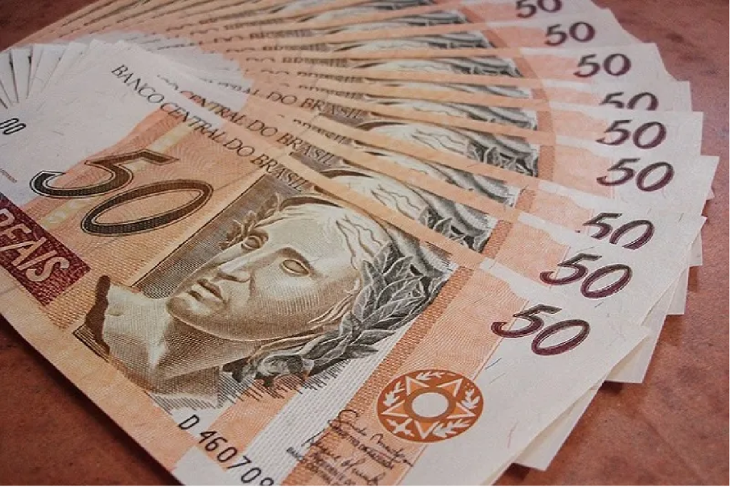 ÓTIMA NOTÍCIA para brasileiros que têm dívidas de até R$ 5 mil