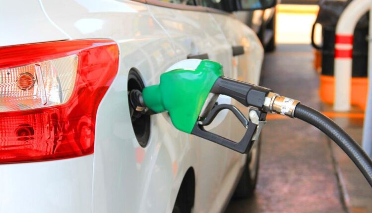 Preço do litro da Gasolina passa dos R$ 6,00; veja os maiores valores praticados no país