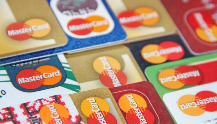 Quais são os benefícios da bandeira Mastercard do cartão de crédito?