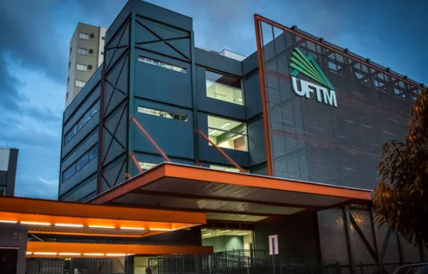 UFTM anuncia Concurso público para PROFESSOR em Uberaba