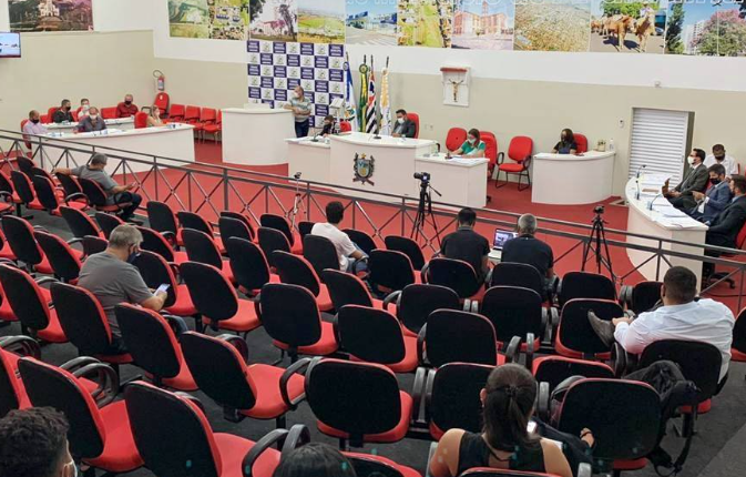 CÂMARA Municipal de Andradina - SP anuncia Concurso Público: Até R$6,8 MIL