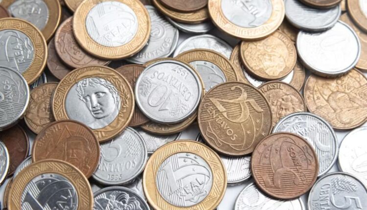 Grande notícia: 3 moedas brasileiros de 50 centavos podem ser trocadas por até R$10 MIL