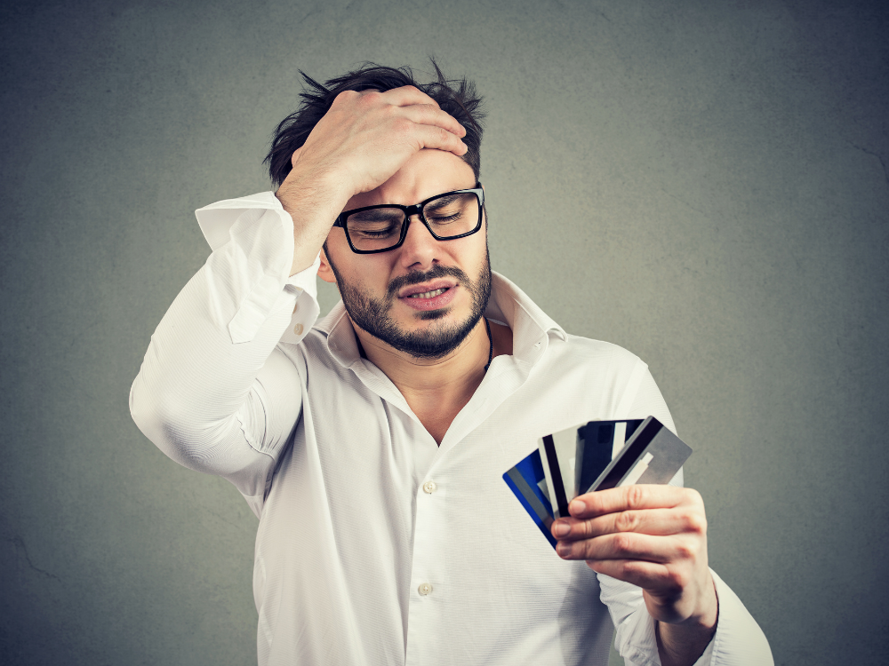 COMUNICADO para quem tem dívidas no Cartão de Crédito: Valores poderão ser renegociados