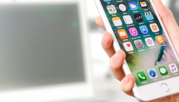 Apple tira celulares de linha após lançamento de iPhone 15; confira modelos descontinuados