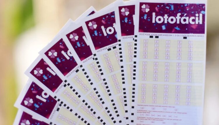 Duas apostas ganharam mais de R$ 600 mil no sorteio da Lotofácil, divulgado na noite de quinta-feira (27), pela Caixa Econômica Federal.