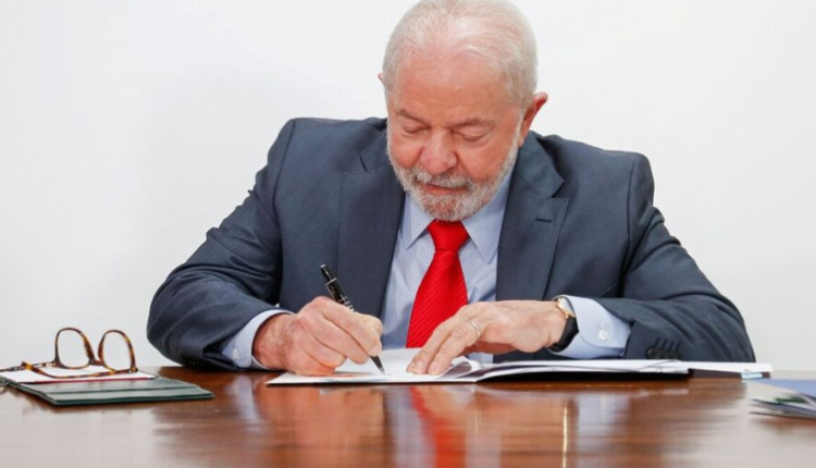 Lula bate o martelo e confirma 1 MILHÃO DE VAGAS para o ensino INTEGRAL