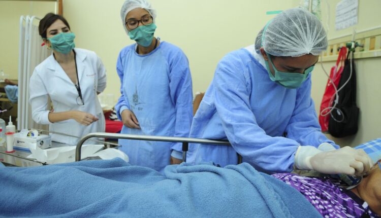 Piso Nacional da Enfermagem: Senado recorre ao STF por restabelecimento da Lei