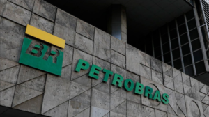 Petrobras avalia nova política de preços