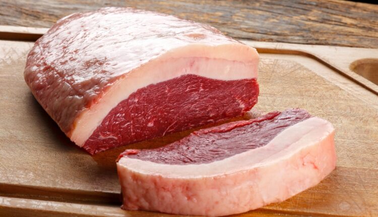 Com a queda no preço do boi gordo, a carne vai ficar mais barata?