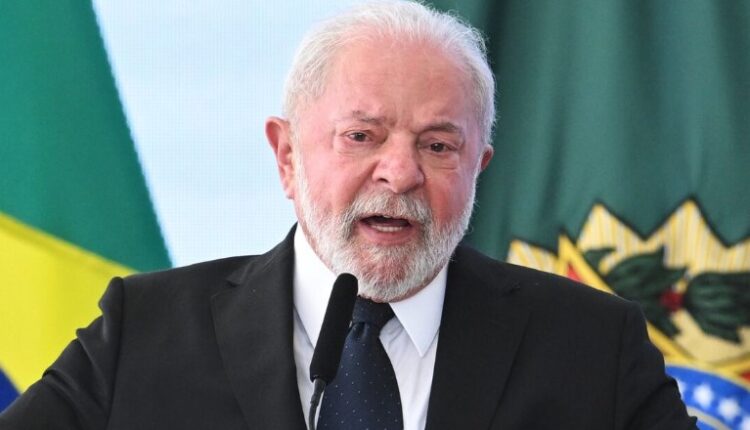 Lula afirma que governo estuda adotar moeda chinesa em transações com a Argentina