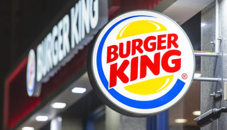Burger King enfrentará processo por propaganda enganosa em seus lanches. Entenda